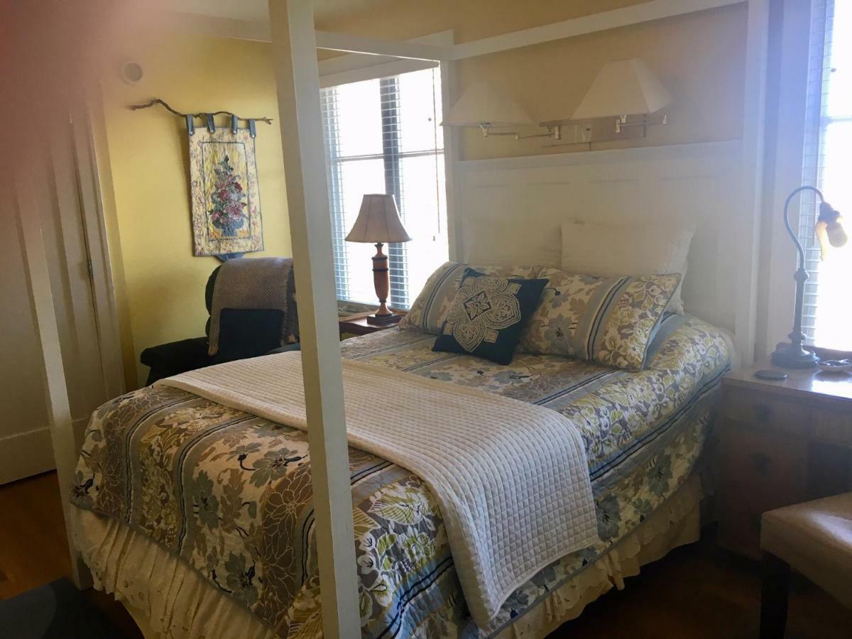 The Villa Bed & Breakfast (Adults Only) Tacoma Værelse billede